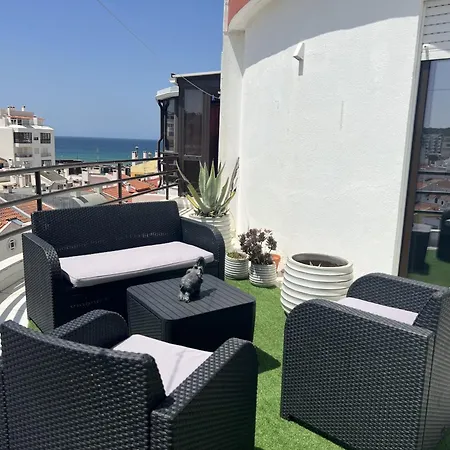 Mar A Vista Roof Apartment